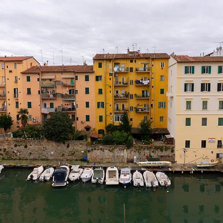 Le Streghe Rooms E Art,Centralissimo Con Garage Su Richiesta Livorno Exteriör bild