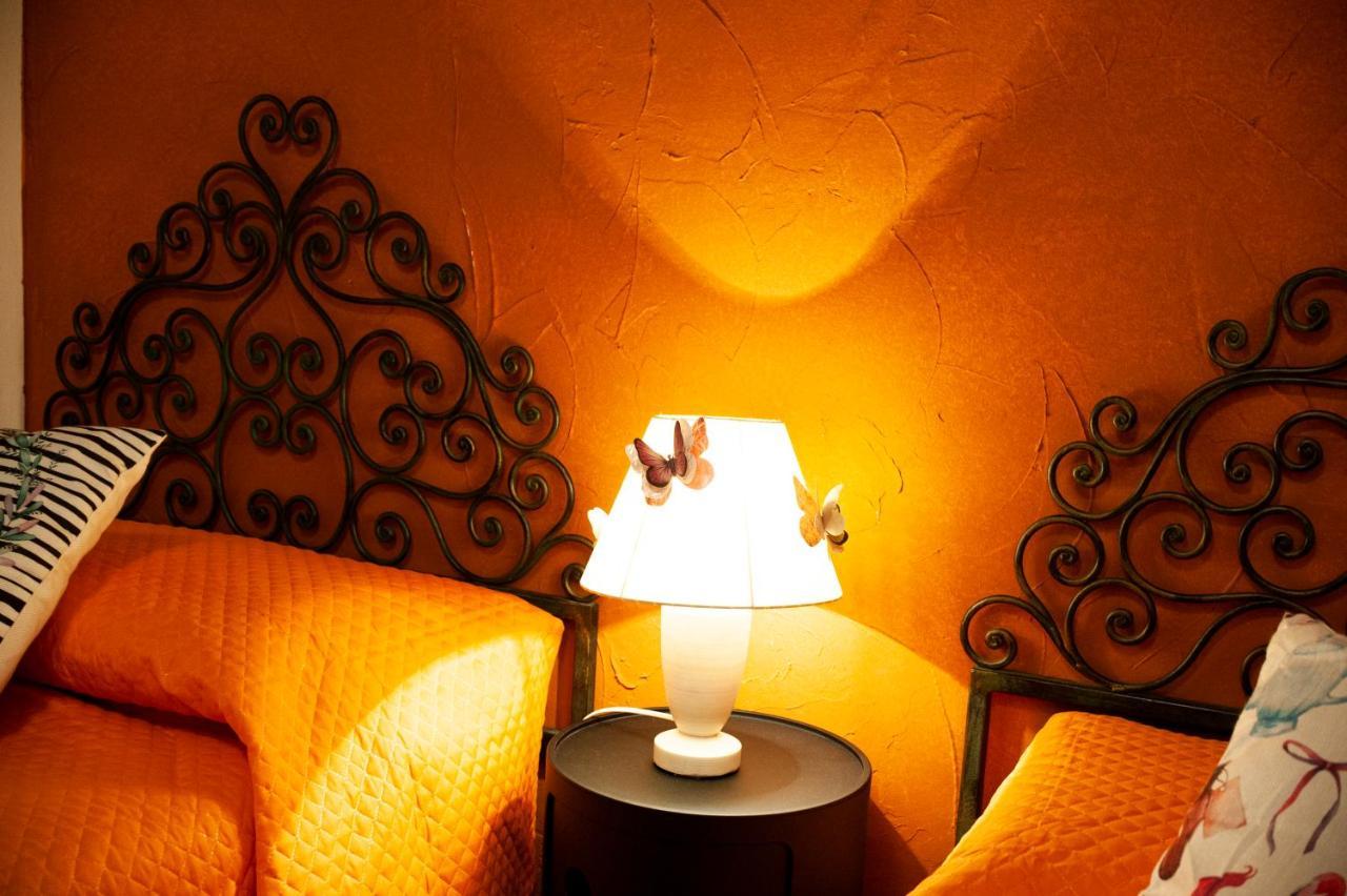 Le Streghe Rooms E Art,Centralissimo Con Garage Su Richiesta Livorno Exteriör bild